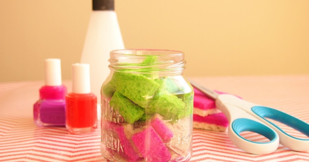 Instant Nail Polish Remover DIY