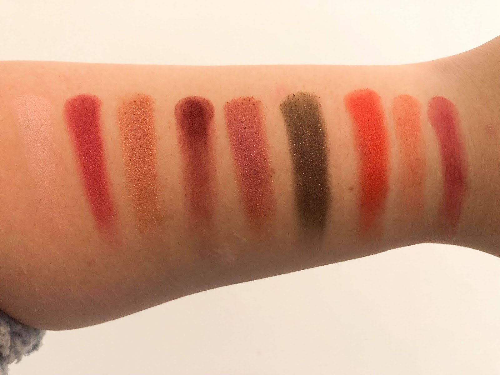 Huda Beauty Ruby Obsessions Palette Justalittlebitoflauryn