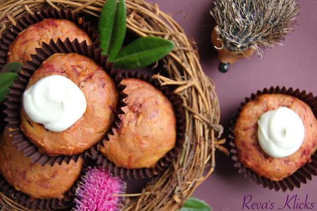 Kaarasaaram: Sunshine Breakfast - Carrot Beet Muffins