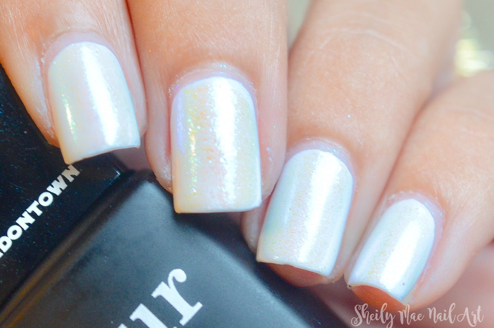 Galaxy Nails using Mirror Powder Born Pretty Store Mirror Powder