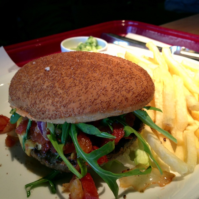 The most delicious burgers you can get around the world International food blog: INTERNATIONAL: GERMANY: HAMBURG - G-20 SUMMIT