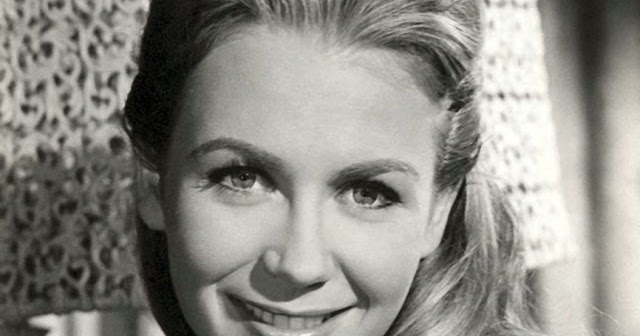 Carry On Blogging!: Happy Birthday Juliet Mills!