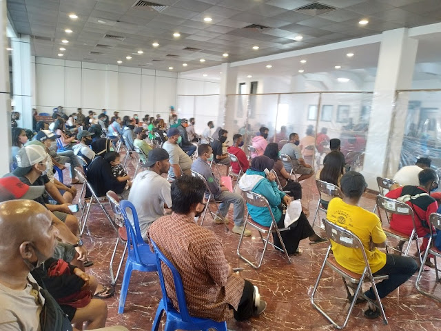 Nevile Muskita Ungkap Pemkab Merauke Turunkan Biaya Rapid Test jadi Rp150,000 Nevile Muskita Ungkap Pemkab Merauke Turunkan Biaya Rapid Test jadi Rp150,000