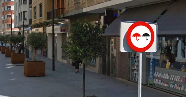 El Ayuntamiento de Pamplona Código de Circulación con Paraguas ~ The Foral Telegraph