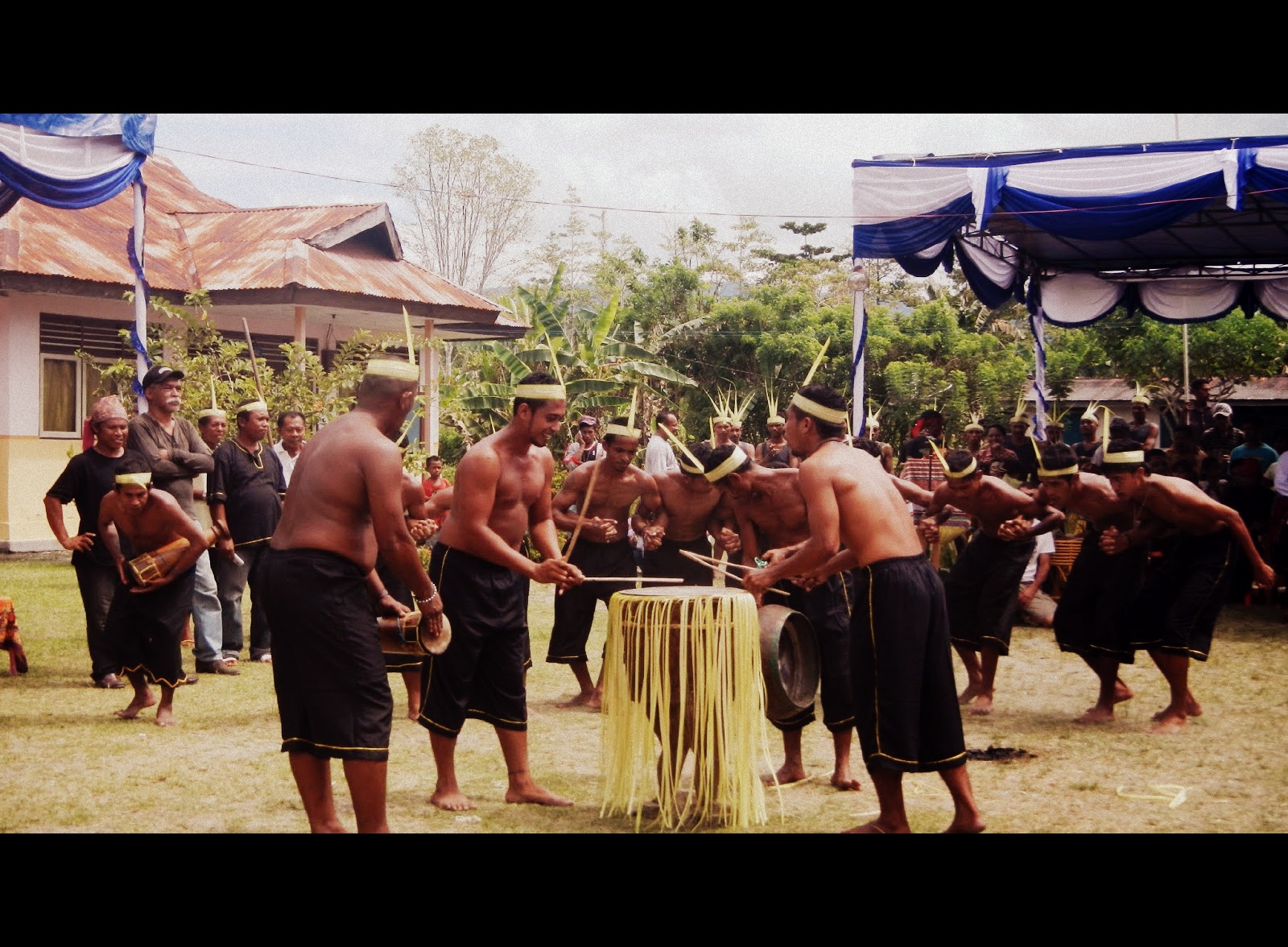 Teon Nila Serua "Akankah kami hilang dari catatan