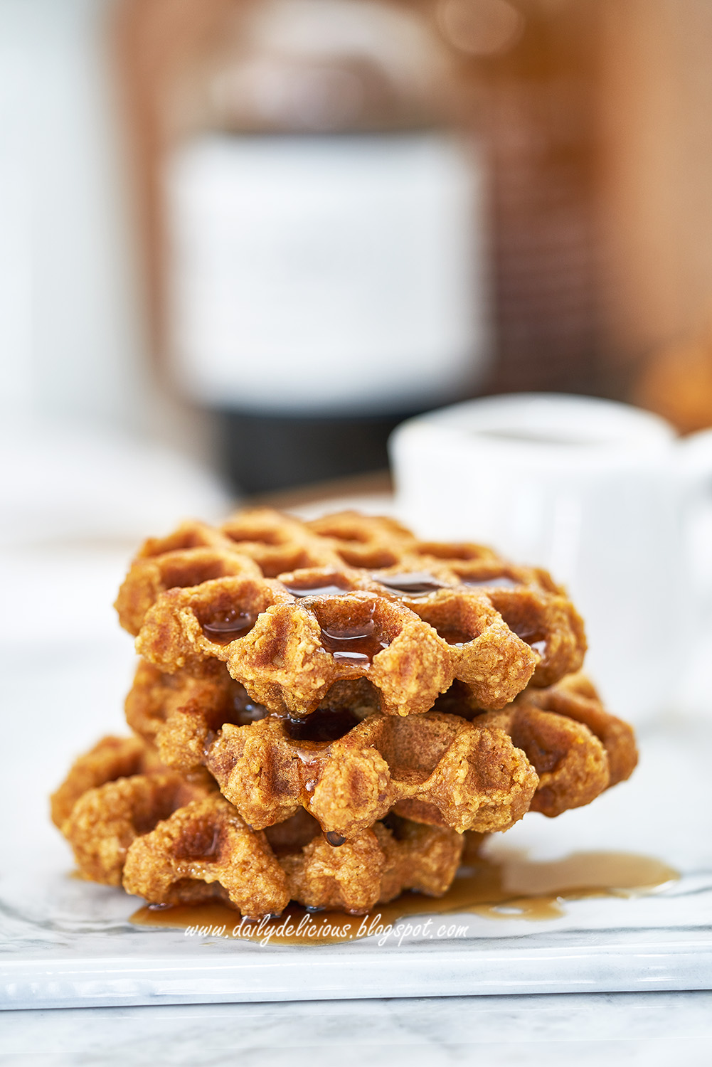 dailydelicious Vegan Oatmeal Pumpkin Waffles