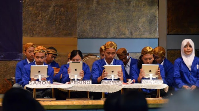 Keren! Kini Gamelan Bisa Dimainkan Lewat iPad! Keren! Kini Gamelan Bisa Dimainkan Lewat iPad!