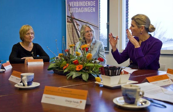 Queen Máxima of The Netherlands visited the Pijnacker-Nootdorpse Challenge in Nootdorp, that is supported by the Oranje Fonds Growth Programme