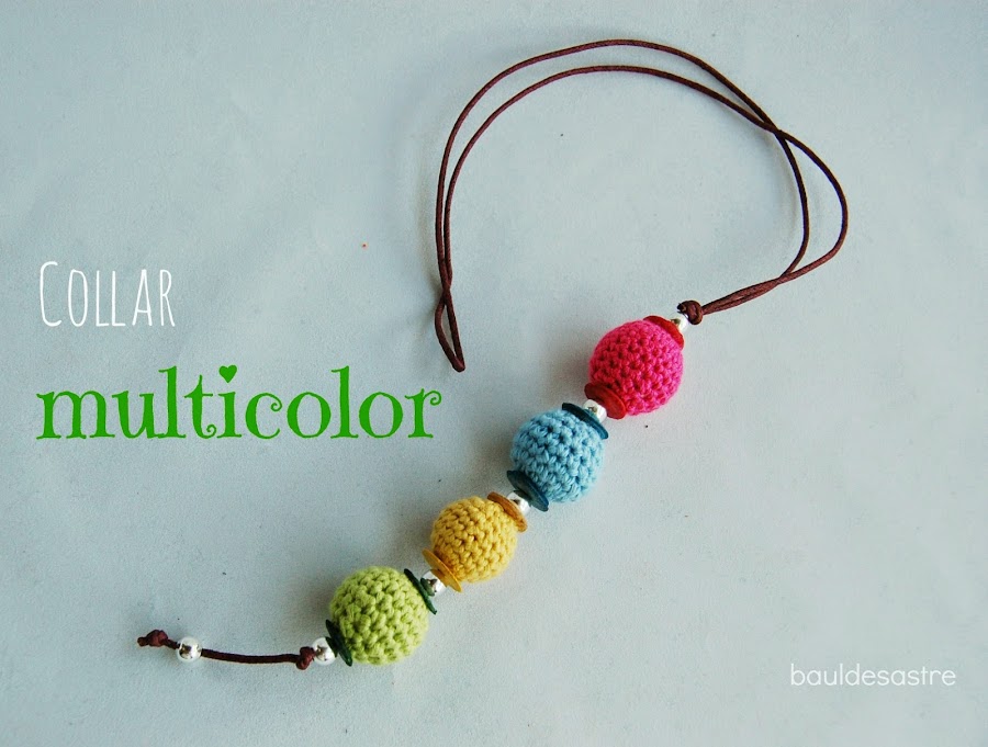 Collar multicolor de ganchillo, Baúl Desastre