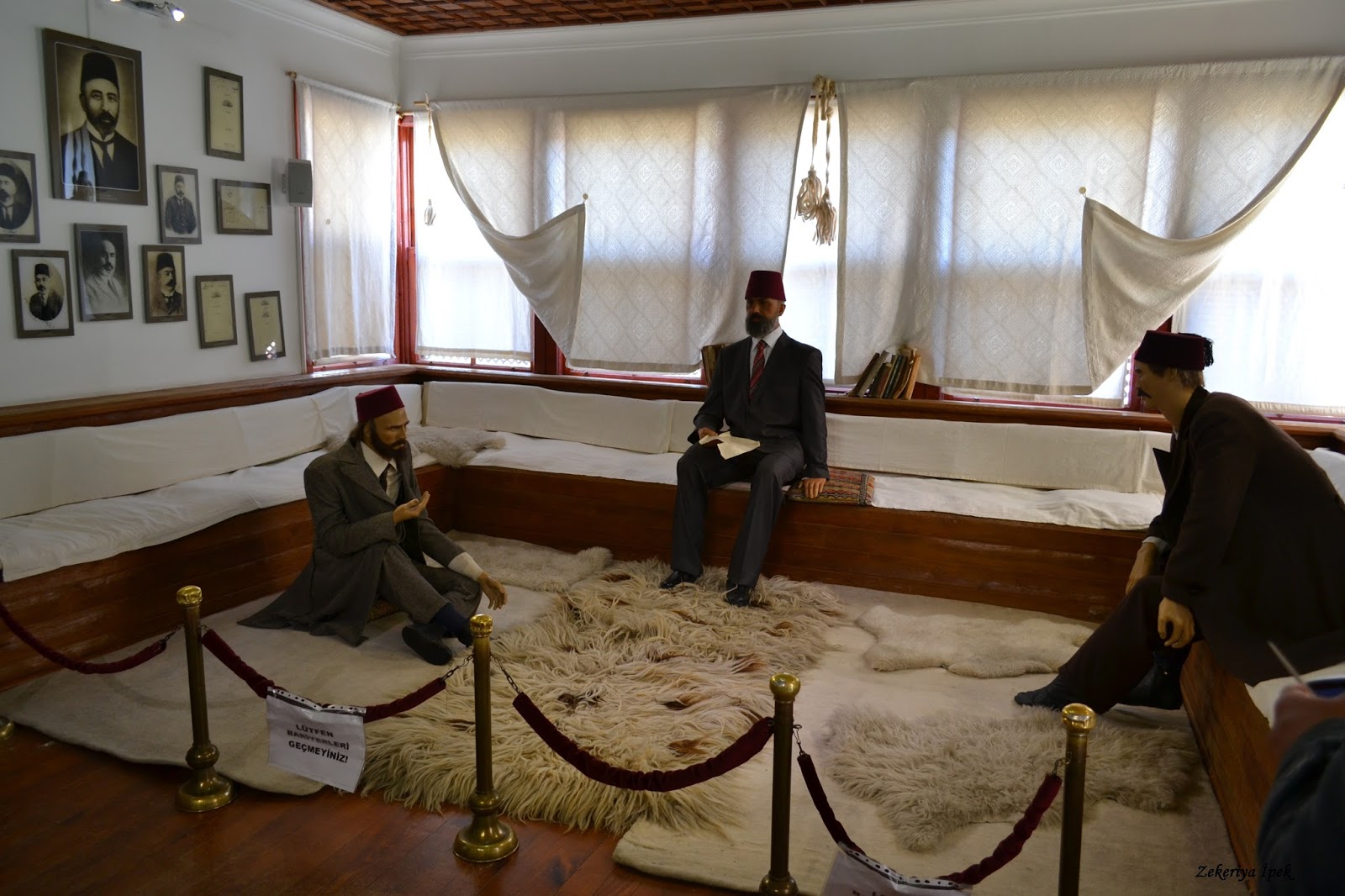 zekeriyaipekle gezi günlüğü MEHMET AKİF ERSOY EVİ/TACEDDİN DERGAHI