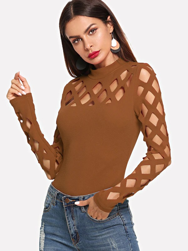 SHEIN Square Cutout Insert Solid Fitted Tee :  https://go.magik.ly/ml/gu1o/