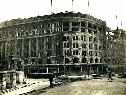 Lewis's, Renshaw Street, 1941