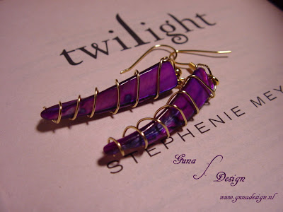 Twilight Saga Mother of Pearl  wire Earrings Bella's lullaby by Gunadesign