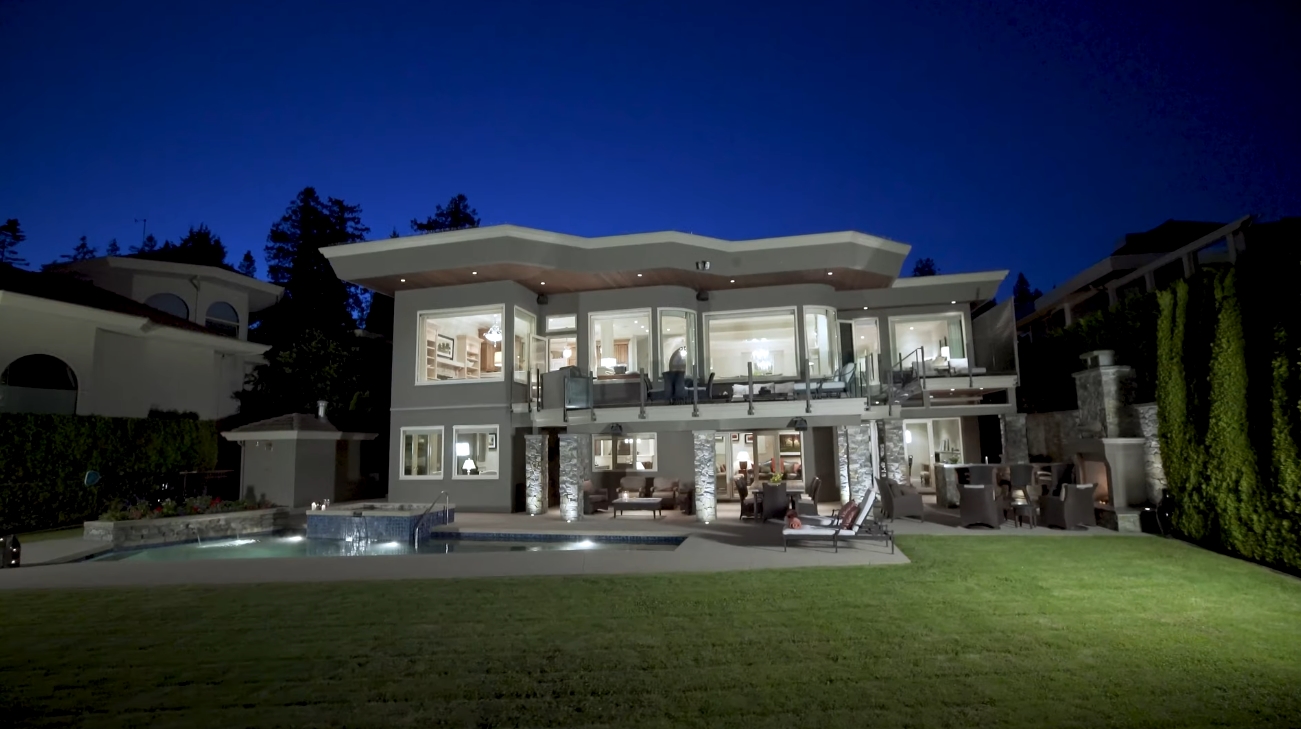 21 Photos vs. 13472 13A Avenue, White Rock | Neacsu Denner Group - Luxury Home And Interior Design Video Tour