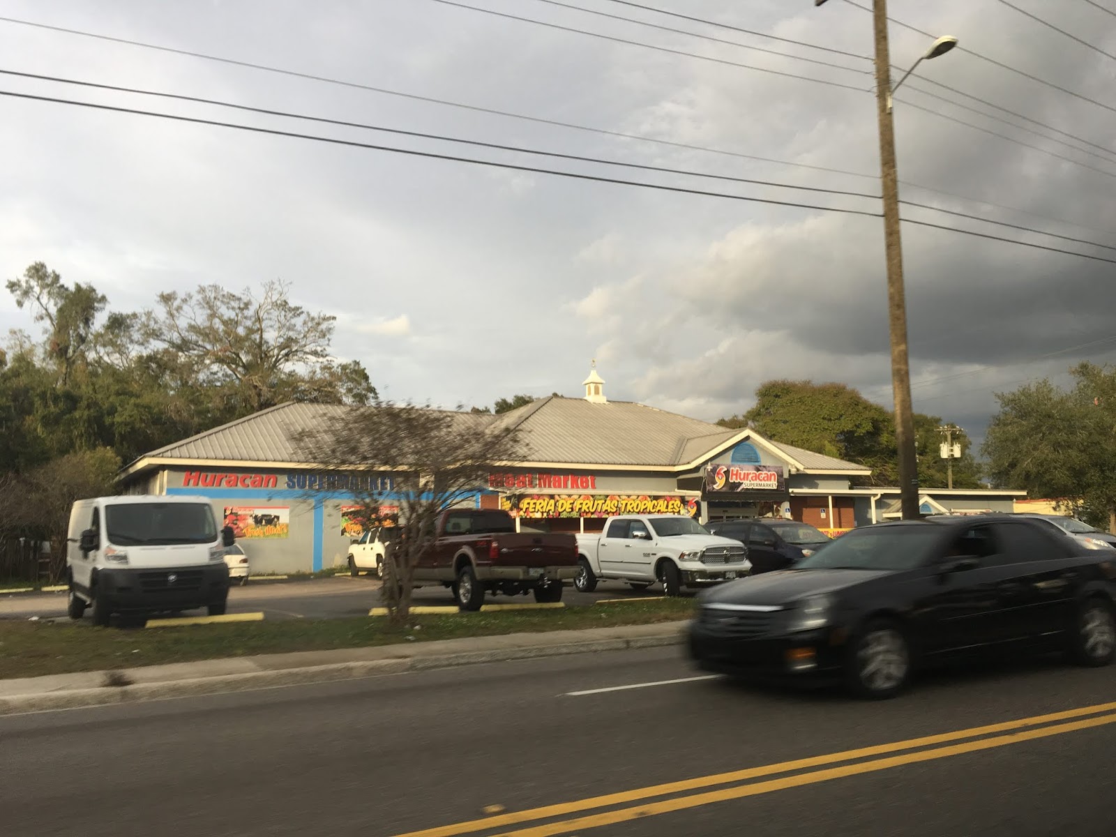 Snapshot Huracan Supermarket Tampa, FL