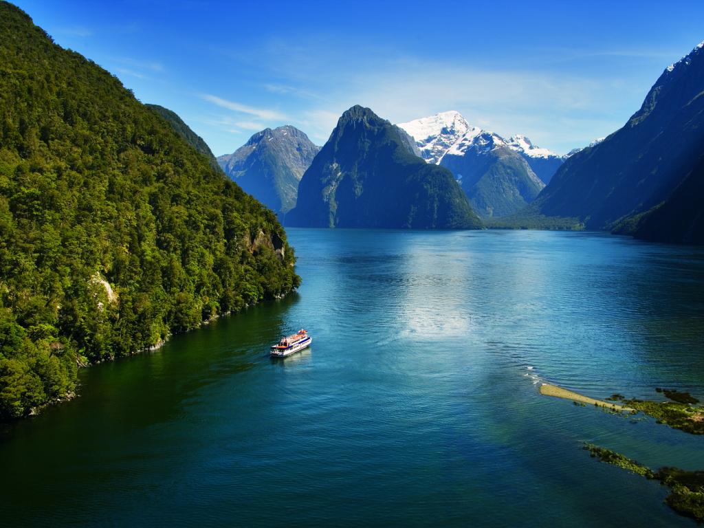 NEW ZEALAND LAND TOURS 2016 SKYCAB TRAVEL