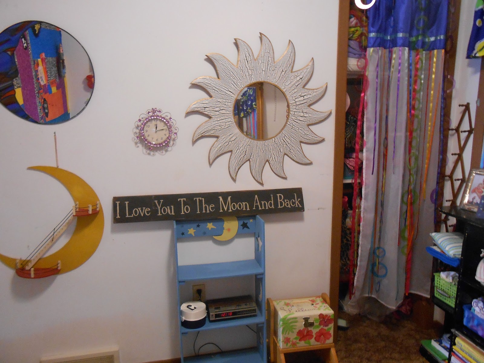 Rita's Sew Fun New Moon Room