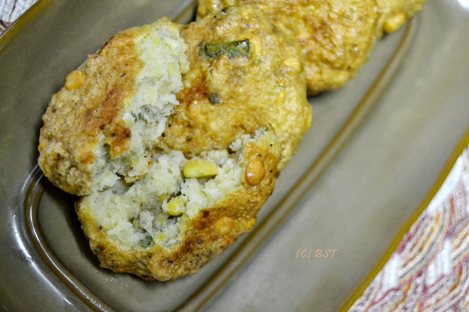 The Big Sweet Tooth Kozhi Masala Vada/ Chicken Bengal Gram Patties