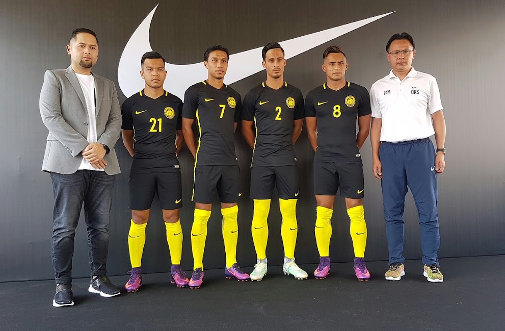 Nike Malaysia Kits 2017 - Dream League Soccer