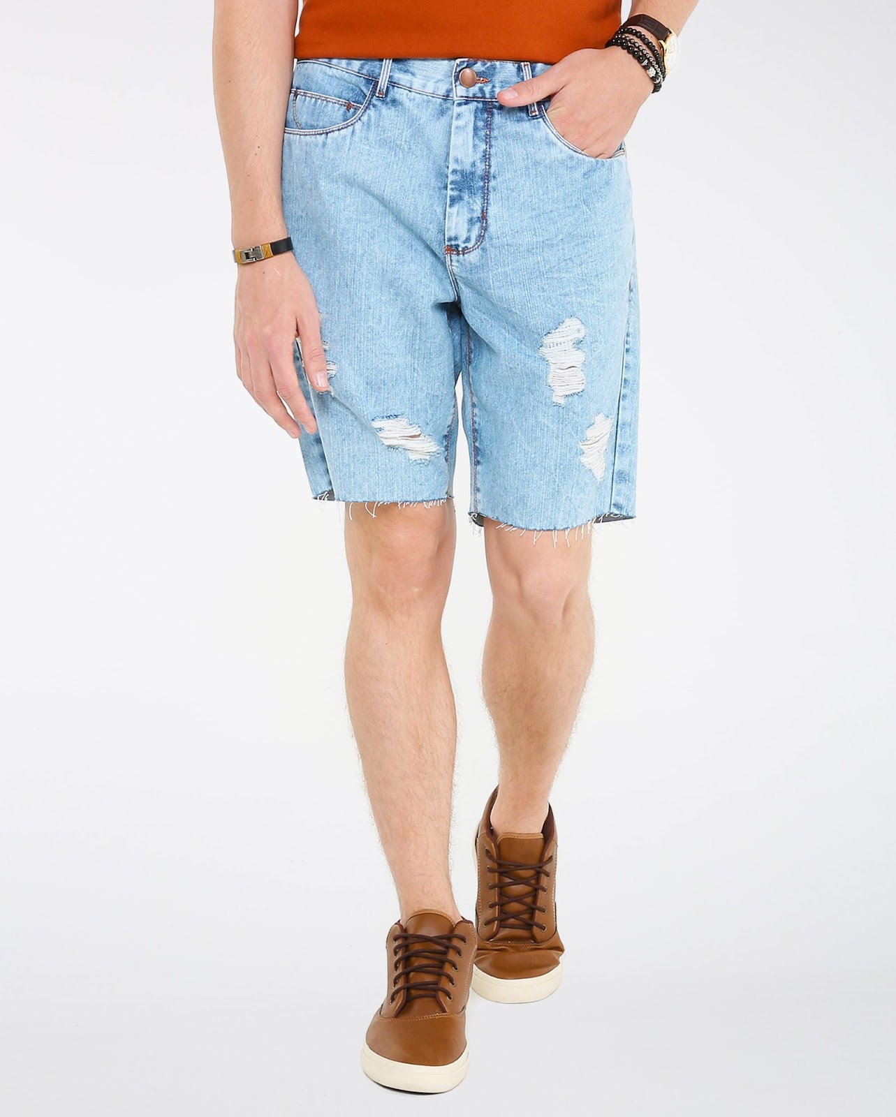LEO KLEIN - KADU DANTAS PARA RIACHUELO - Bermuda Jeans Destroyed LEO KLEIN - KADU DANTAS PARA RIACHUELO - Bermuda Jeans Destroyed