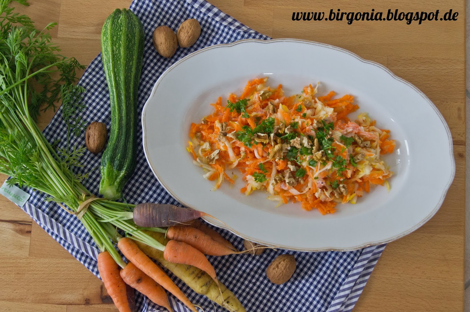 birgonia: Möhren-Zucchini-Rohkost