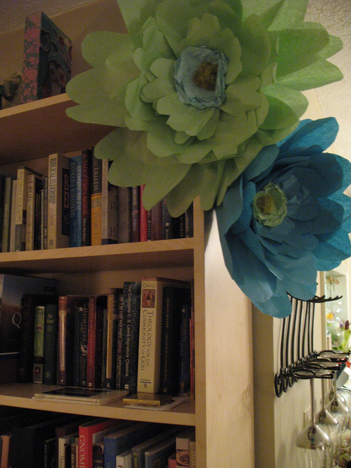 the Saltbox: Bridal Shower Decoration DIY