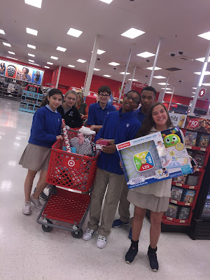 Montgomery Catholic's Middle School Help Serve those in Need this Christmas 1