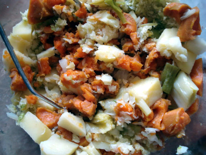Savoy cabbage, potato and sweet potato patties by Laka kuharica: mash vegetables 
