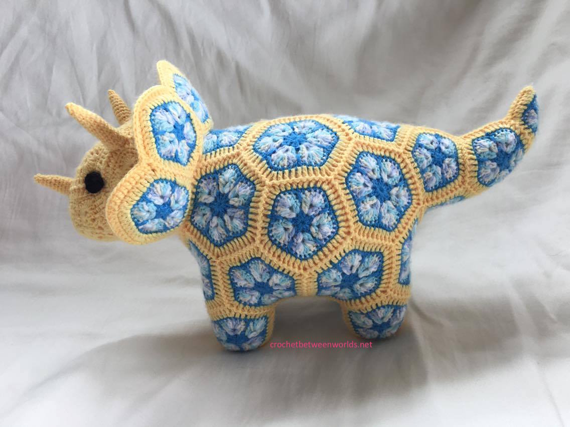crochet-between-worlds-ta-dah-plod-the-triceratops