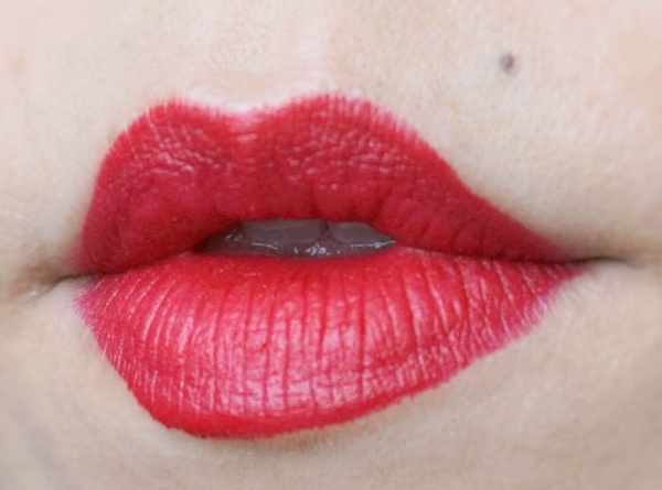 Chanel Rouge Allure Velvet Extreme Epitome swatch