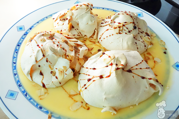 Receta de islas flotantes | Merengues con crema inglesa