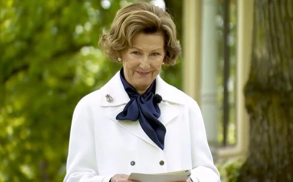 Queen Sonja and Crown Prince Haakon sent a video greeting to the opening of the Bergen International Festival