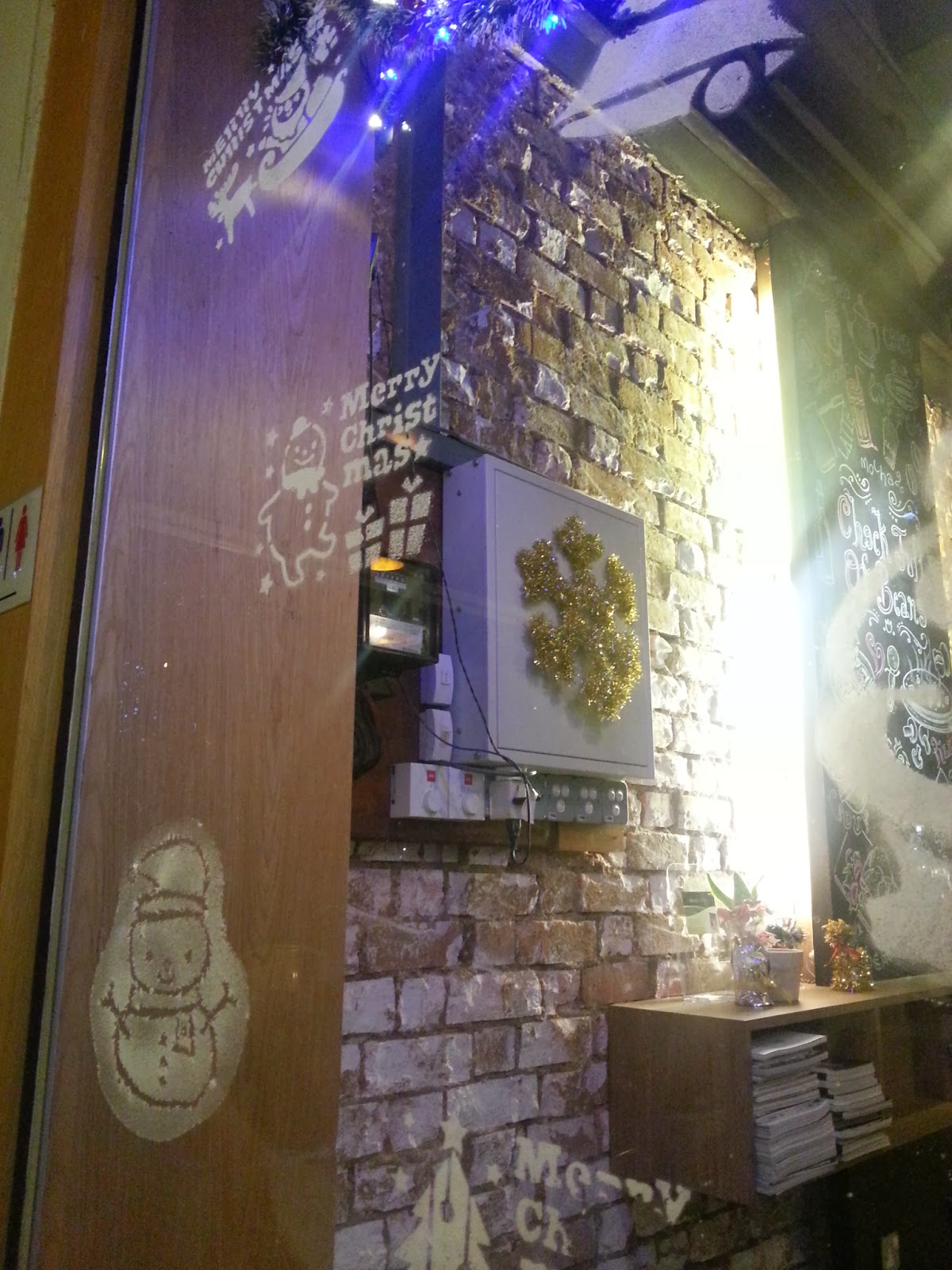 Mia's Review Chock Full Of Bean Christmas Special MollyMia