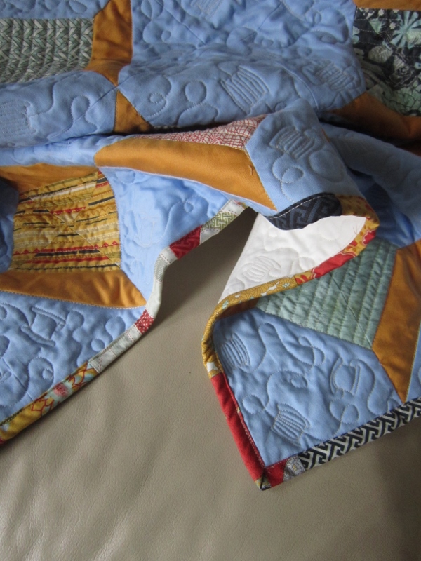 Fabric Fascination Charm Square Scrappy Binding Tutorial