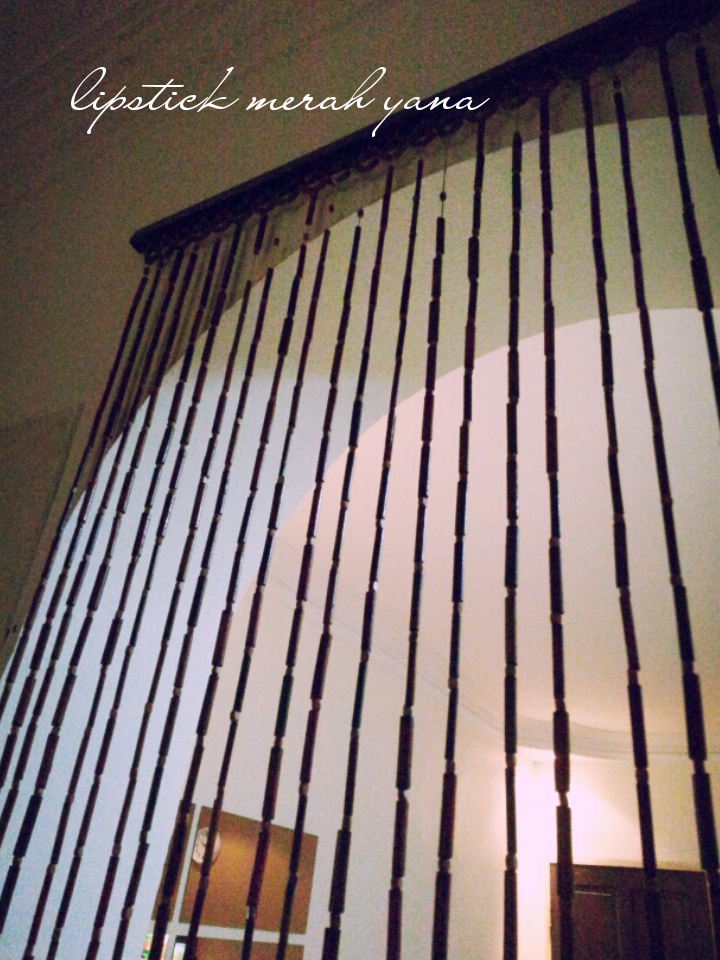 LIPSTIK MERAH YANA (aku & susunatur + Rumah & Beg makeup ...