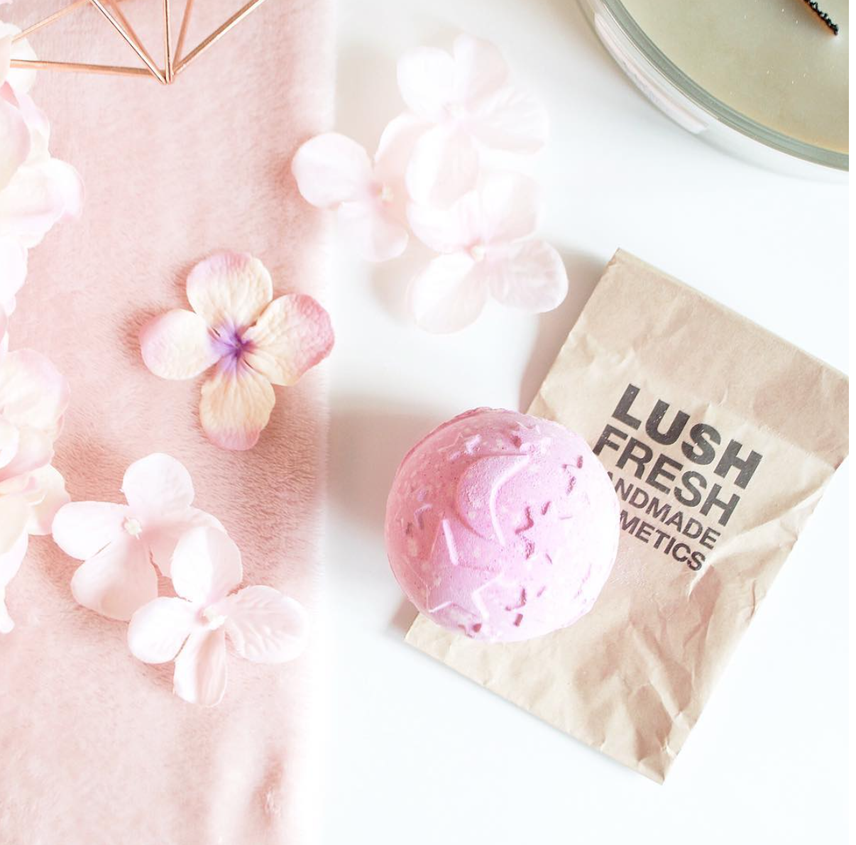 The Best Lush Bath Bomb for Busy Hardworking Mums Miss Sunshine and