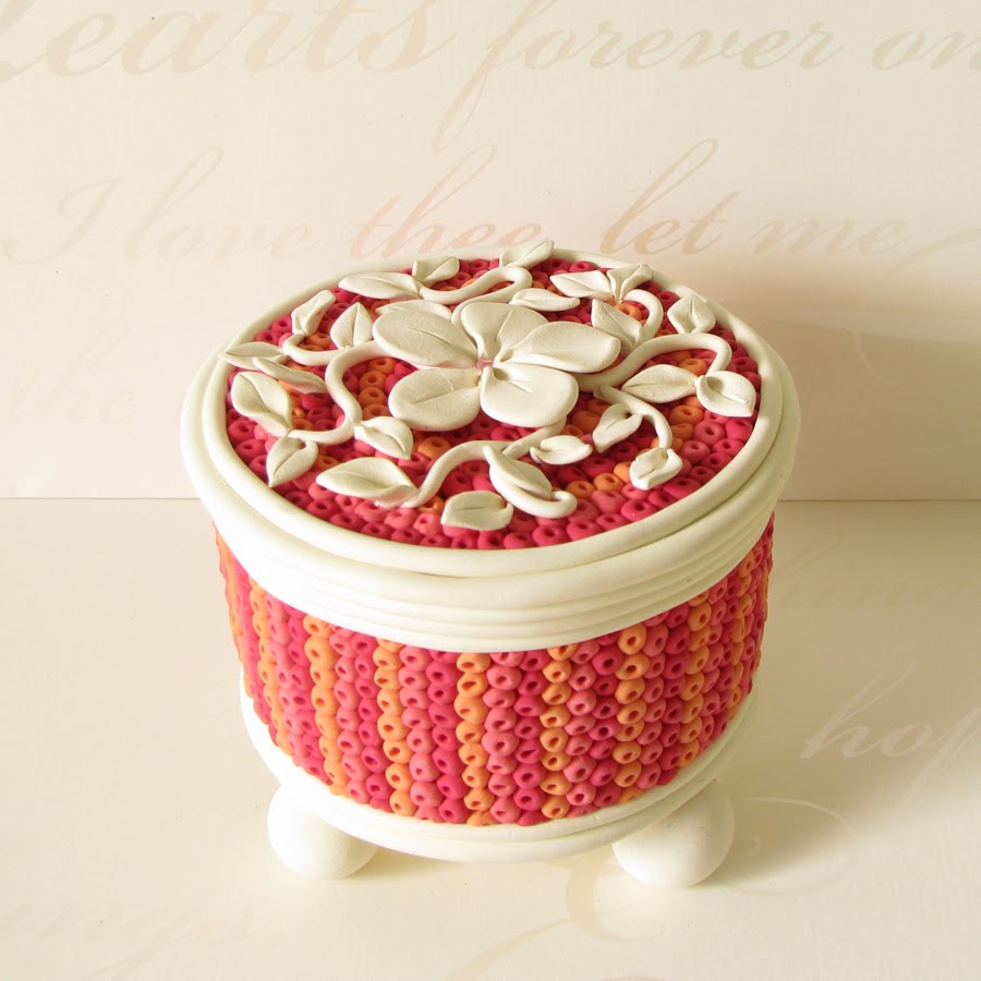 Subtle Details: Li'l Jewellery Box...with a nod to Sculpy & Fimo