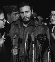  atau terkenal dengan sebutan Fidel Castro adalah mantan Presiden Kuba yang menjabat dari  Biografi Fidel Castro - Mantan Presiden Kuba 1976-2008