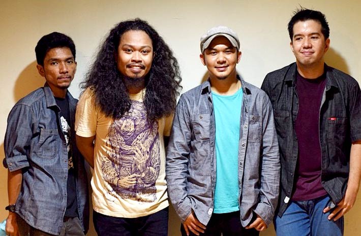 Chord Gitar Dasar Payung Teduh Angin Pujaan Hujan