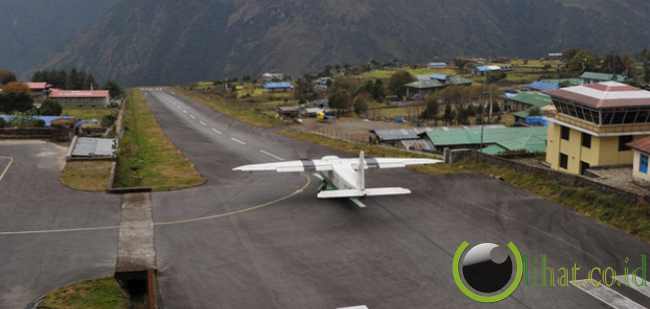 Tenzing-Hillary Airport, Nepal