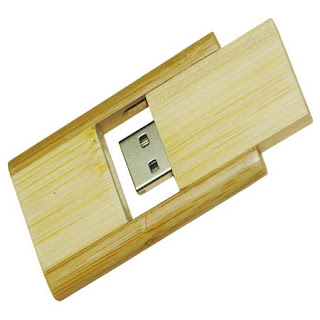 USB FLASHDISK KAYU