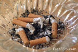фото Не выбрасывайте пепел от сигарет!