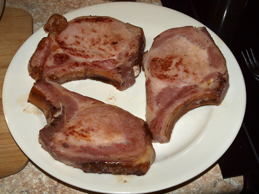 Pellet Smoker Cooking Smoked Pork Chops, Green Beans and Potatoes