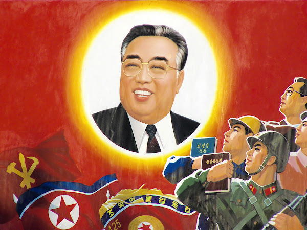 網軍的結構已經融入金氏於朝鮮的先軍政治， yeowatzup 以其照片進行改做分享於維基共享資源，CC by 2.0