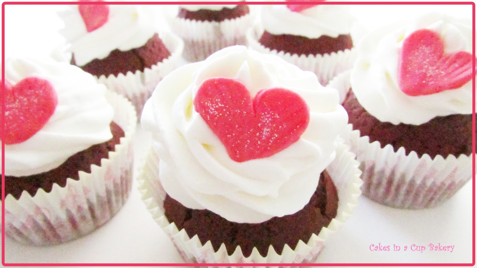Cakes In A Cup Bakery CUPCAKES RED VELVET...O TERCIOPELO ROJO