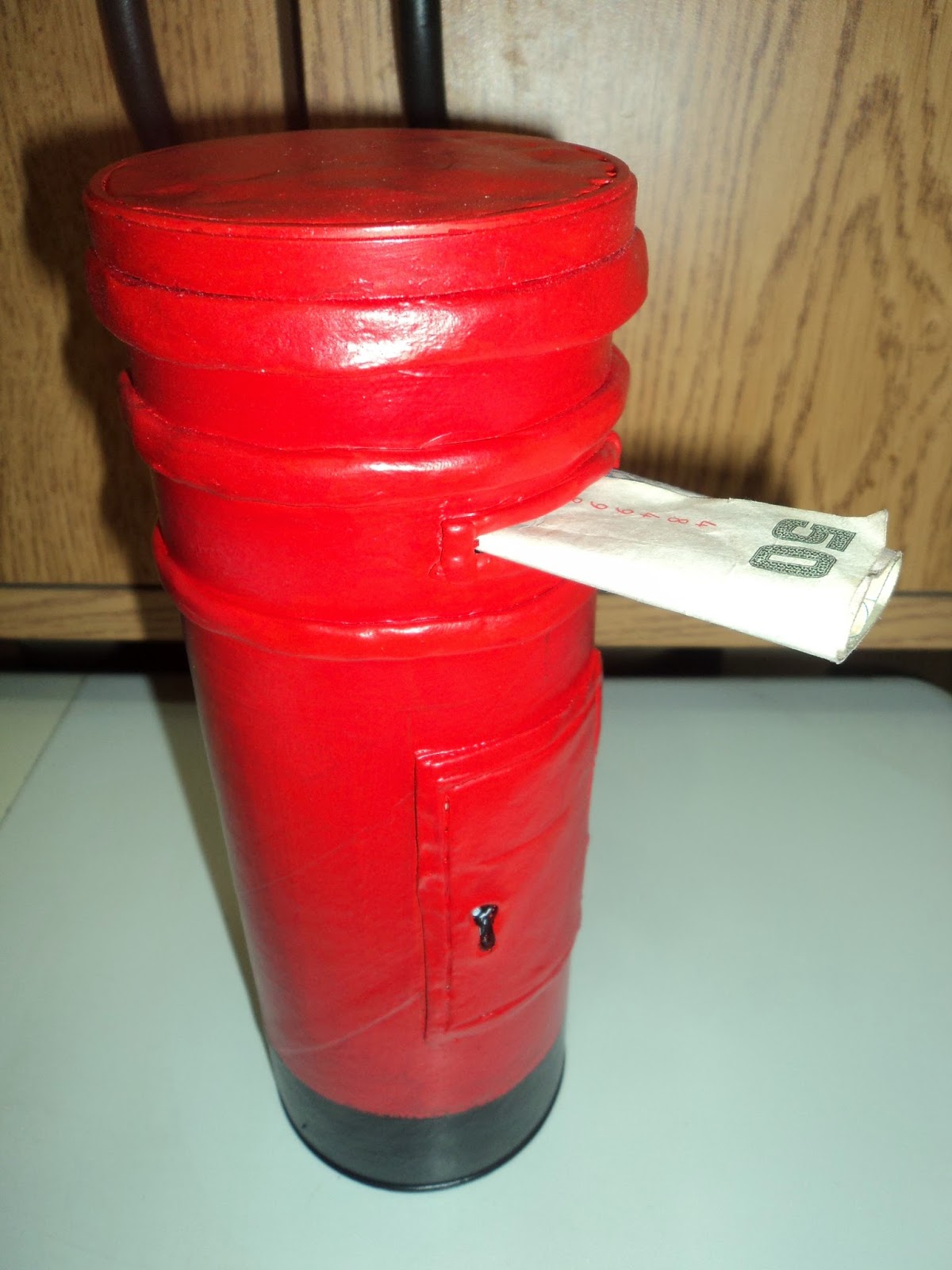 Tutorial de Artesan\u00edas: De buzones y alcanc\u00edas