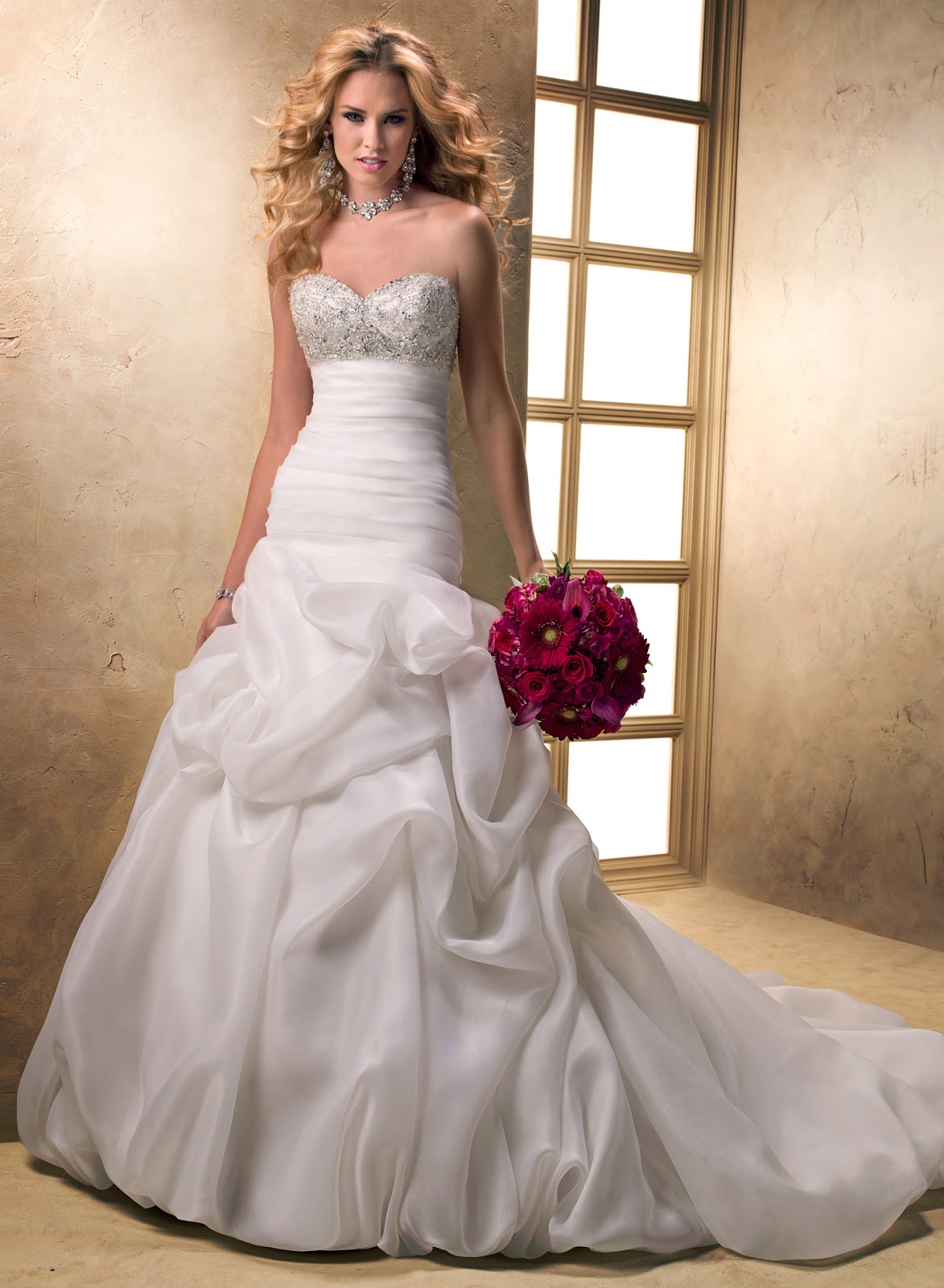 IN LOVE WITH BEAUTY: Maggie Sottero Wedding Dresses - part 1