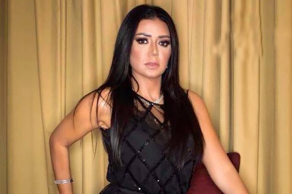 بسبب فستان رانيا يوسف.. كريم العدل يهاجم نقابة الممثلين