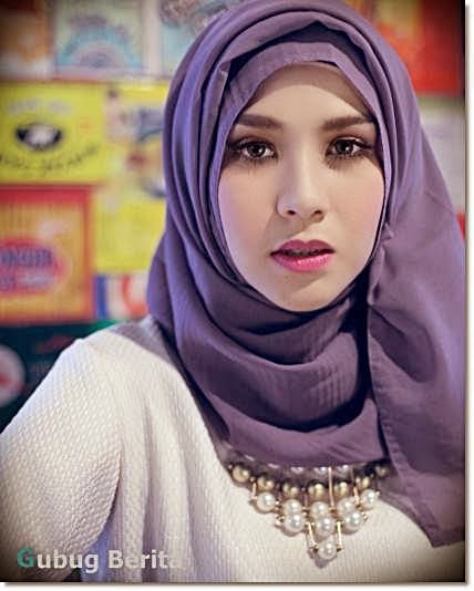 Gambar Wanita Berhijab Cantik 2019 INDONESIA CANTIK 