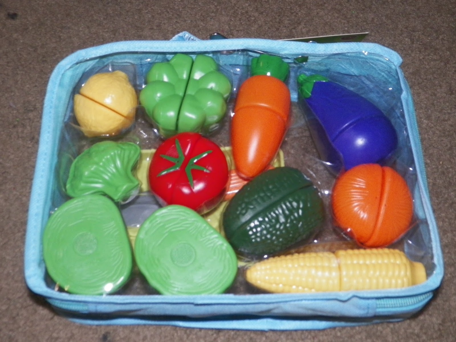 mygreatfinds Click n' Play Pretend Play Cutting Vegetable Toy Set WIth